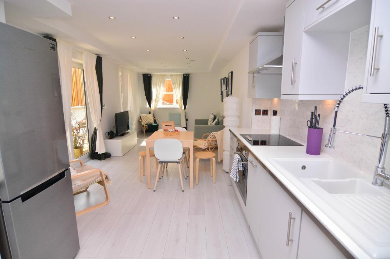 Apartment Wharf - Macarena Apartments 런던 외부 사진