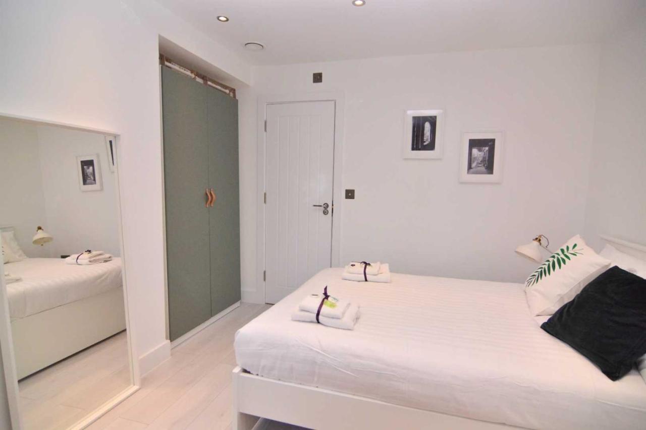 Apartment Wharf - Macarena Apartments 런던 외부 사진