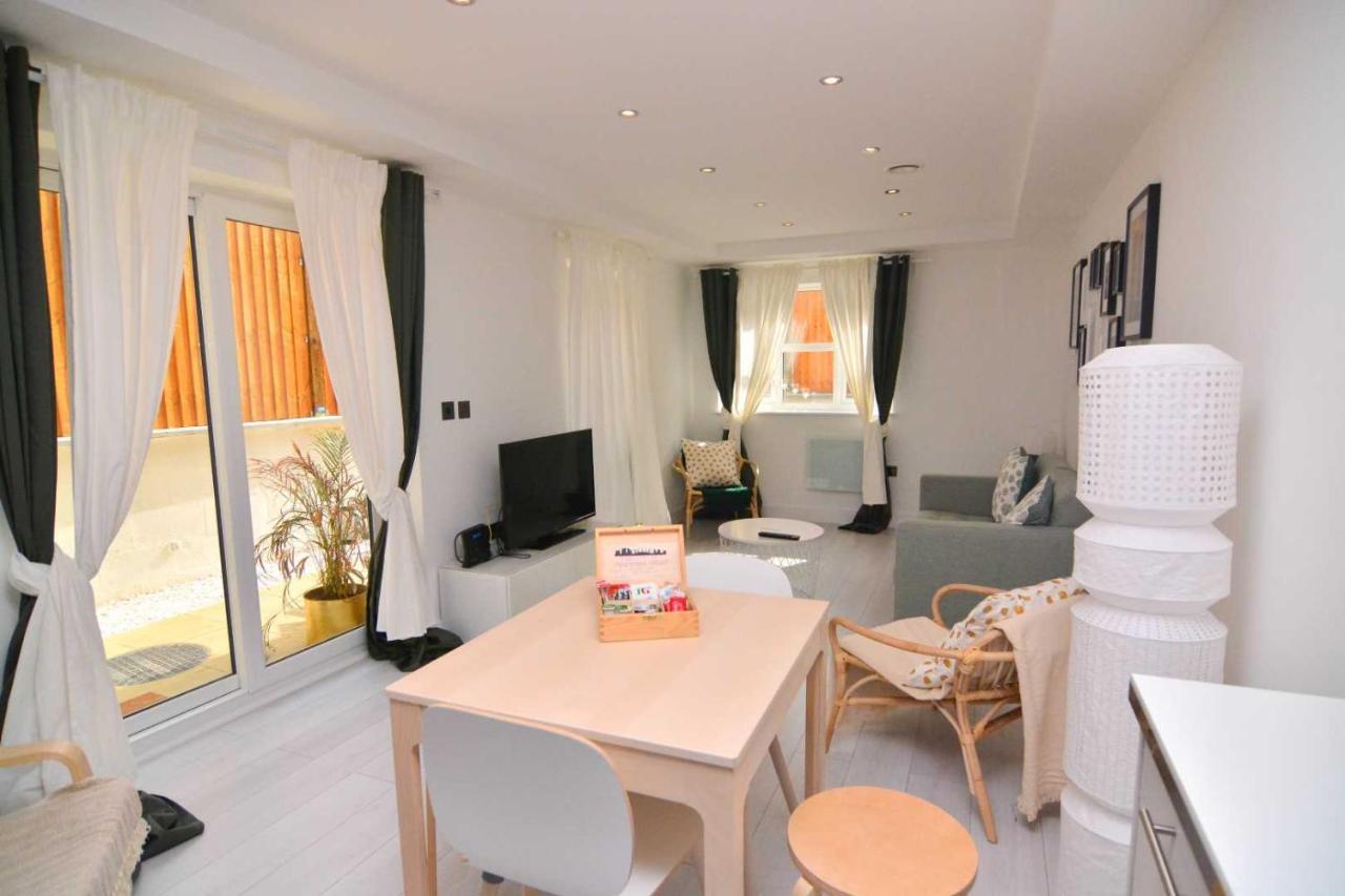 Apartment Wharf - Macarena Apartments 런던 외부 사진